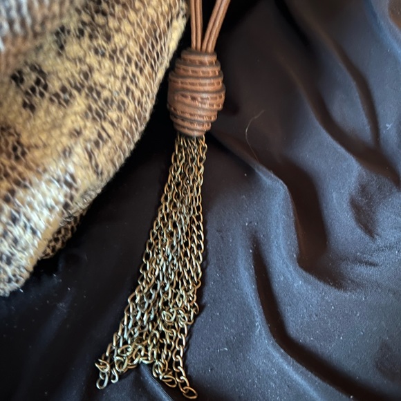 Purse - Picture 3 of 12